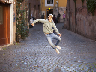 Niño feliz en el Trastevere