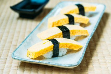 Sweet eggs sushi