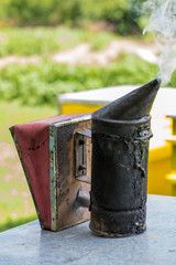 beekeeping bellows