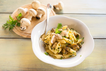Penne ai funghi, Italian Pasta 