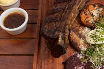 Asado argentino con verduras