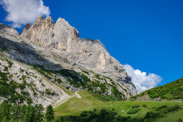 Fototapeta na wymiar Marmolada mountain in Italy