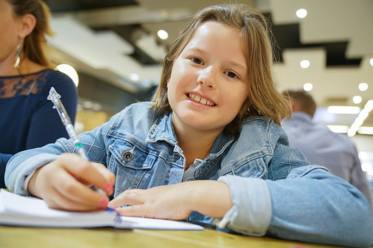 mode de vie, enfant, scolarit&eacute;