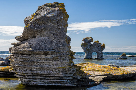 Rauken - nat&uuml;rliche Steinformationen Gotland