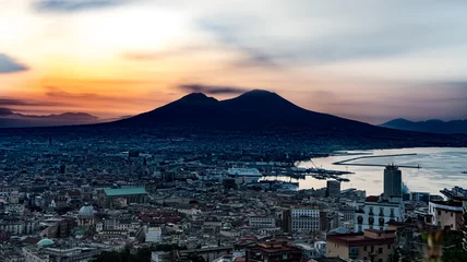 Store enrouleur tamisant sans perçage Naples volcan mont Vésuve à naples au coucher du soleil