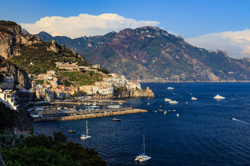 Fototapeta na wymiar Amalfitaine coast, Italy