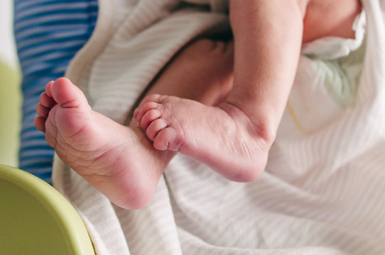 baby toes