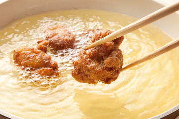 鶏の唐揚げ