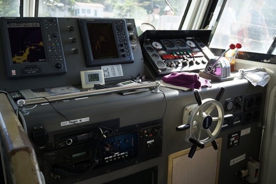 100 Best 操舵室images Stock Photos Vectors Adobe Stock