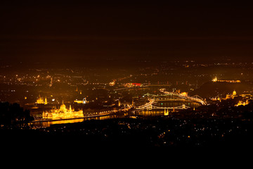 Fototapeta premium Beautiful panorama landscape of Budapest at night.