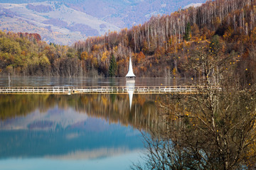 cyanide pollution at Geamana Lake near Rosia Montana, flooded village, ecological disaster
