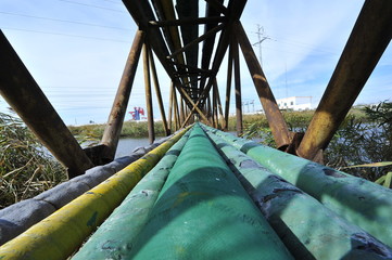 The pipe and valve oil fields