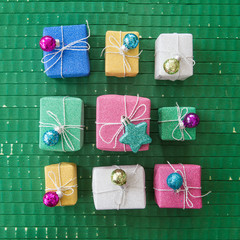 Kleine bunte Geschenke