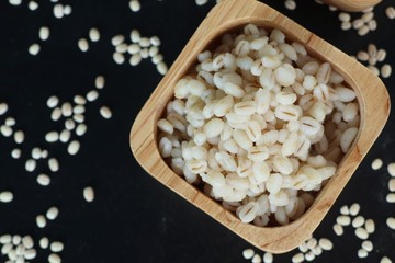 Barley cooked with seeds