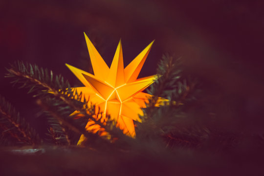 leuchtender Weihnachtsstern