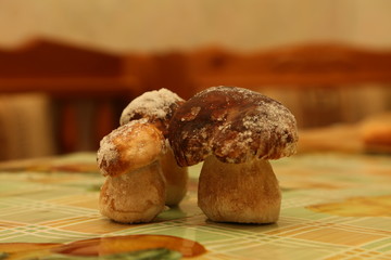 Замороженные белые грибы