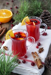 Cranberry tea with cinnamon, cardamom, anise, orange and honey