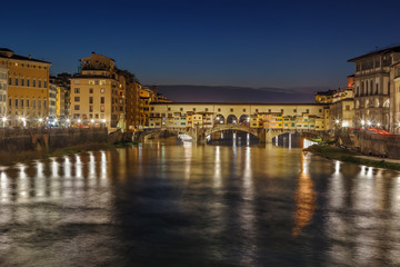 Fototapeta na wymiar Ponte Vecchio in evening, Florence, Italy