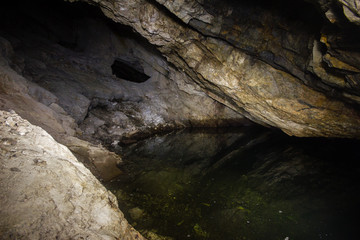 Incline niobium ore mine shaft tunnel gallery mining technology