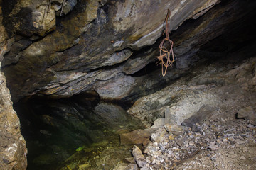 Incline niobium ore mine shaft tunnel gallery mining technology