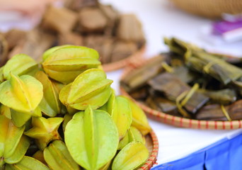 ベトナムのフェスティバルでの軽食