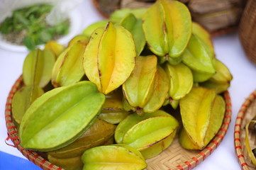 ベトナムのフェスティバルでの軽食