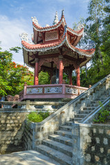 Obraz premium A bower gazebo, on the territory of the pagoda of Long Shon, Vietnam