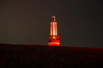 geleucht mining statue moers germany at night © Tobias Arhelger