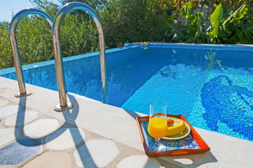 breakfast in poolside