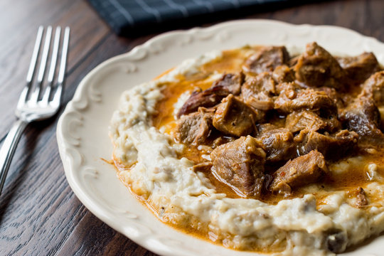 Turkish Food Hunkar Begendi made with Eggplant and Meat.