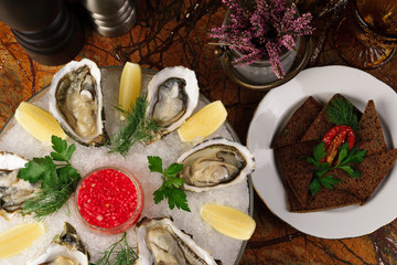 Gillardeau oysters on ice