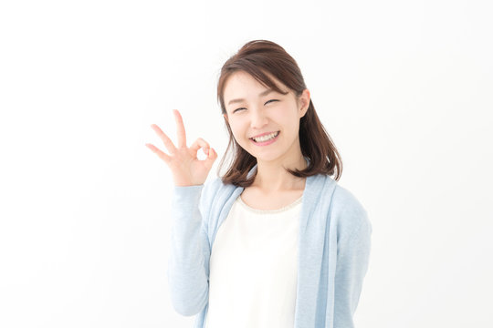 OK・若い女性