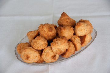 cocos coconut macaroon