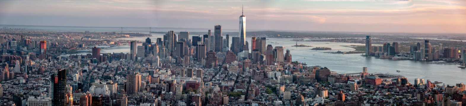 new york skyline panorama © Redfox1980