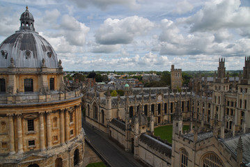 Fototapeta na wymiar View of Radcliffe Camera and All Souls College from University Church, Oxford