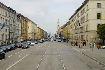 Fototapeta na wymiar Leopoldstrasse Boulevard - Munich - Germany