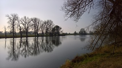 Obraz premium Die Havel im Herbst