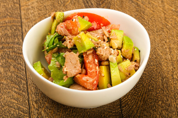 Tuna and avocado salad