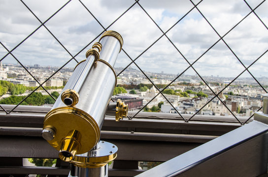 Gold telescope in Paris