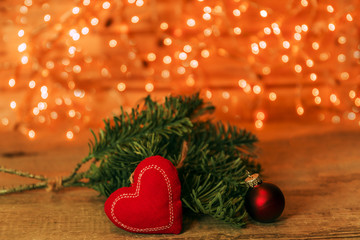 Frohe Weihnachten, weihnachtliche Dekoration mit Herz