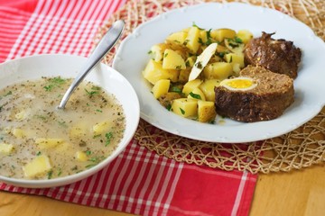 Oat soup with potato and roasted chopped beef stuffed with egg.