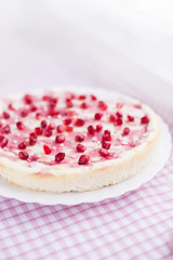 Cheesecake with pomegranate