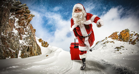 santa claus and winter day 