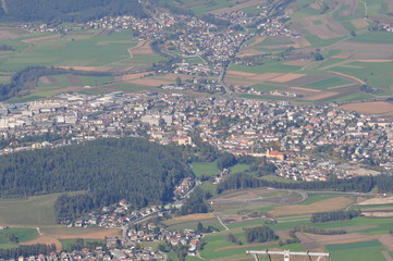 Dolomiten. Blick auf Bruneck vom Kronplatz.