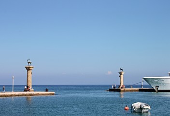 Hafeneinfahrt von Rhodos