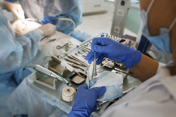 assistant work dental surgery