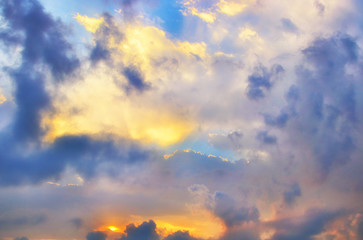 image of sunrise sky with clouds