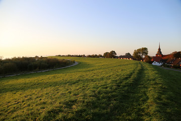 Deich bei Brunsbüttel