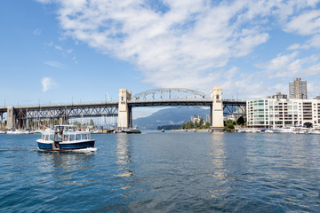 Fototapeta premium Burrard Bridge Over False Creek in Vancouver