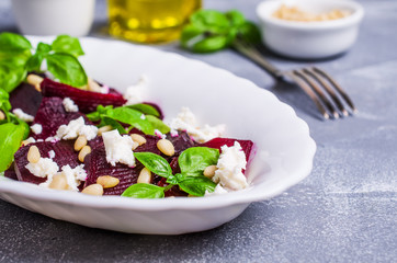 Beetroot salad with cheese
